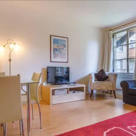 London Tower Bridge Apartments-3